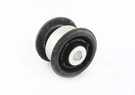 Сайлентблок верхнього важіля VW Touareg Audi Q7 VAG 7L0407077