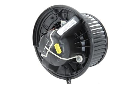 Вентилятор кабiни кондиц. Valeo 715052