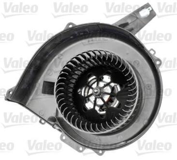 Вентилятор кабiни кондиц. Valeo 715240