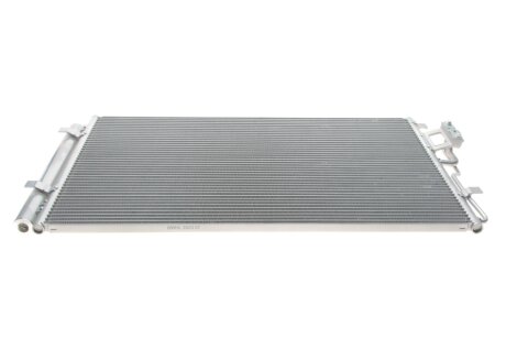 Радіатор кондиціонера Van Wezel 82005311